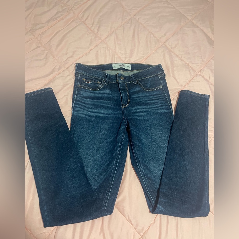 Hollister Women's Dark Blue Skinny Jeans